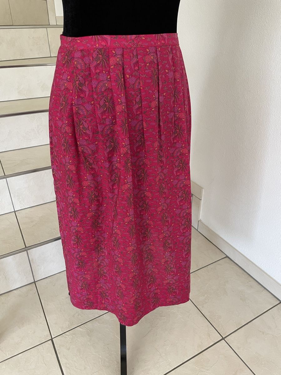 Completi & Tailleur: Lanvin Paris Skirt & Blouse Set Size 40 – Usato da Richterswil venduto da Prangins9 7