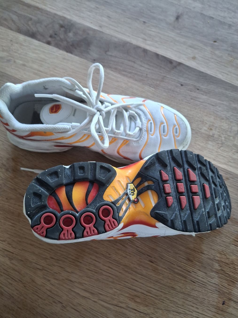 Nike Scarpe da uomo: Nike TN Air Max Plus Turnschuhe Grösse 38 – Usato da Fribourg venduto da Palli294 1
