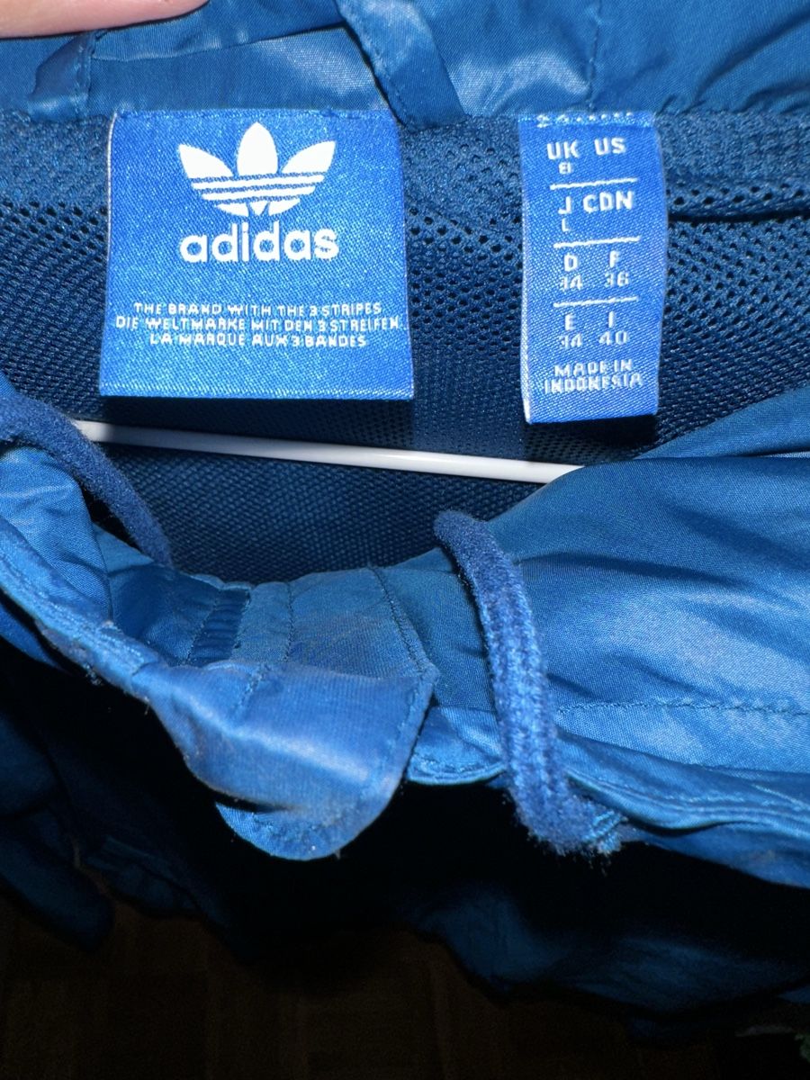 Adidas Giacche: Adoras jacket bleu – Usato da Evilard venduto da zoe.mrsg 3