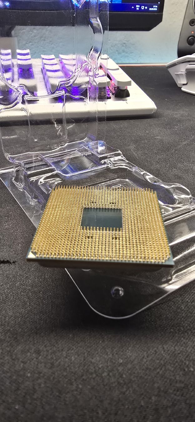 Amd PCs: Amd ryzen 3600x  – D'occasion à langnau am albis par GeebusRex 1