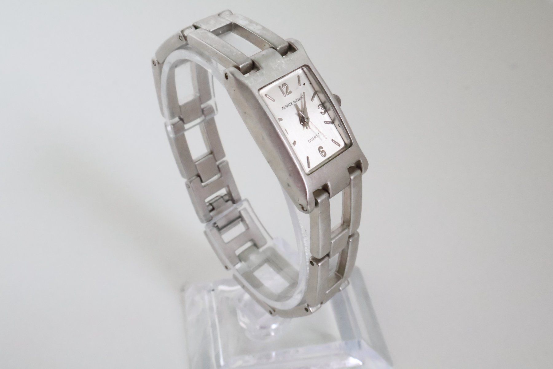 Orologi: Patrick Arnaud Läuft, Garantie – Usato da Willisau venduto da flabastian