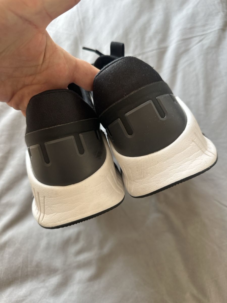Nike Herrenschuhe: Nike Free Metcon 5 Gr. 45.5  – Gebraucht aus Bassersdorf von Ayumiyamaguchi 2