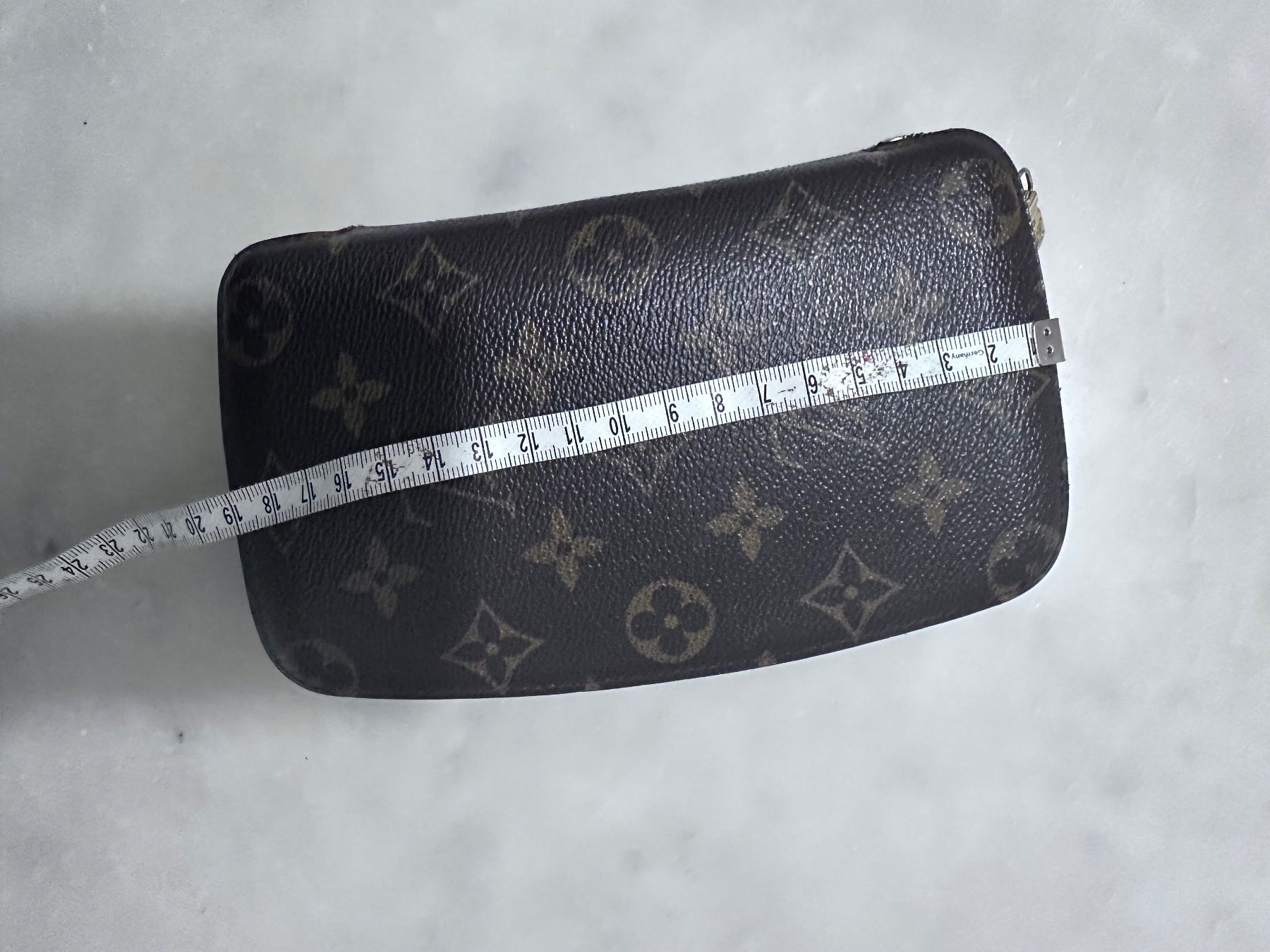 Louis Vuitton Portafogli: Louis Vuitton Portemonnaie – Usato da Frick venduto da Soleil4658 9