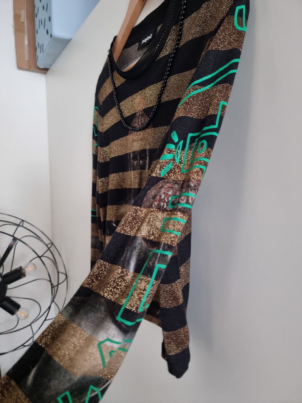 Desigual Top: Long-sleeved Bluse/Top Desigual – Usato da Interlaken venduto da NataliiaS 3