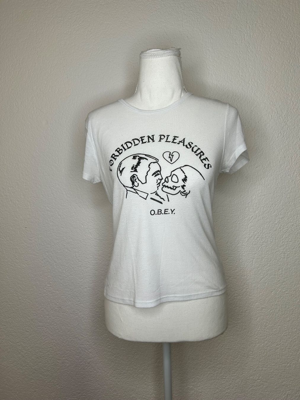 Obey T-shirt: Obey T-Shirt – Usato da St. Gallen venduto da look-twice