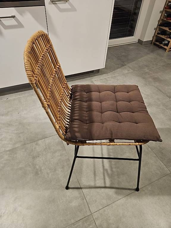 Stühle: Chaises en rotin – Gebraucht aus Vétroz von tgu_2rjn 1