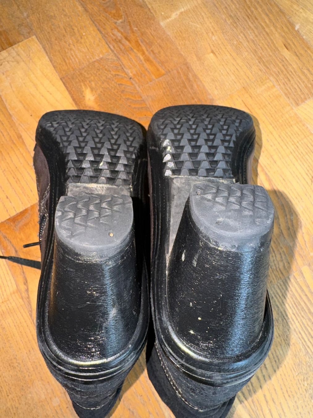 Scarpe da donna: Stiefeletten Absatzschuhe Schuhe mit Absatz , anthrazit 37 – Usato da Aesch ZH venduto da Goonies_1 3