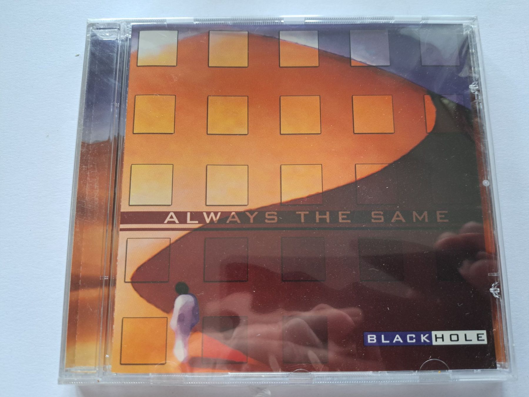 CD: Cd Always The Same - Black Hole ( CH Rock ) – Usato da Pully venduto da bro_n52j