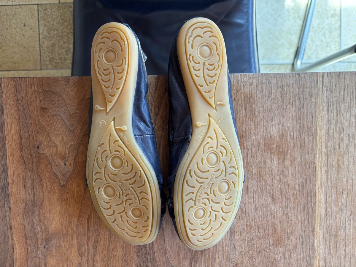 Mjus Scarpe da donna: Ballerinas von Mjus – Nuovo (secondo la descrizione) da Rotkreuz venduto da judihui28 3
