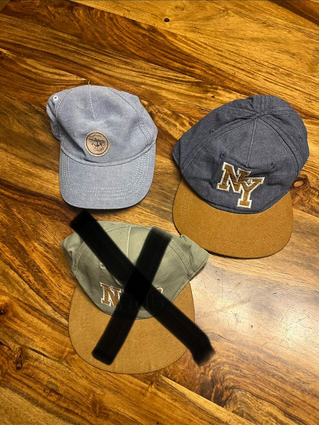Altro abbigliamento per bambino: Baby Caps / Mütze – Usato da Goldau venduto da kco_2696