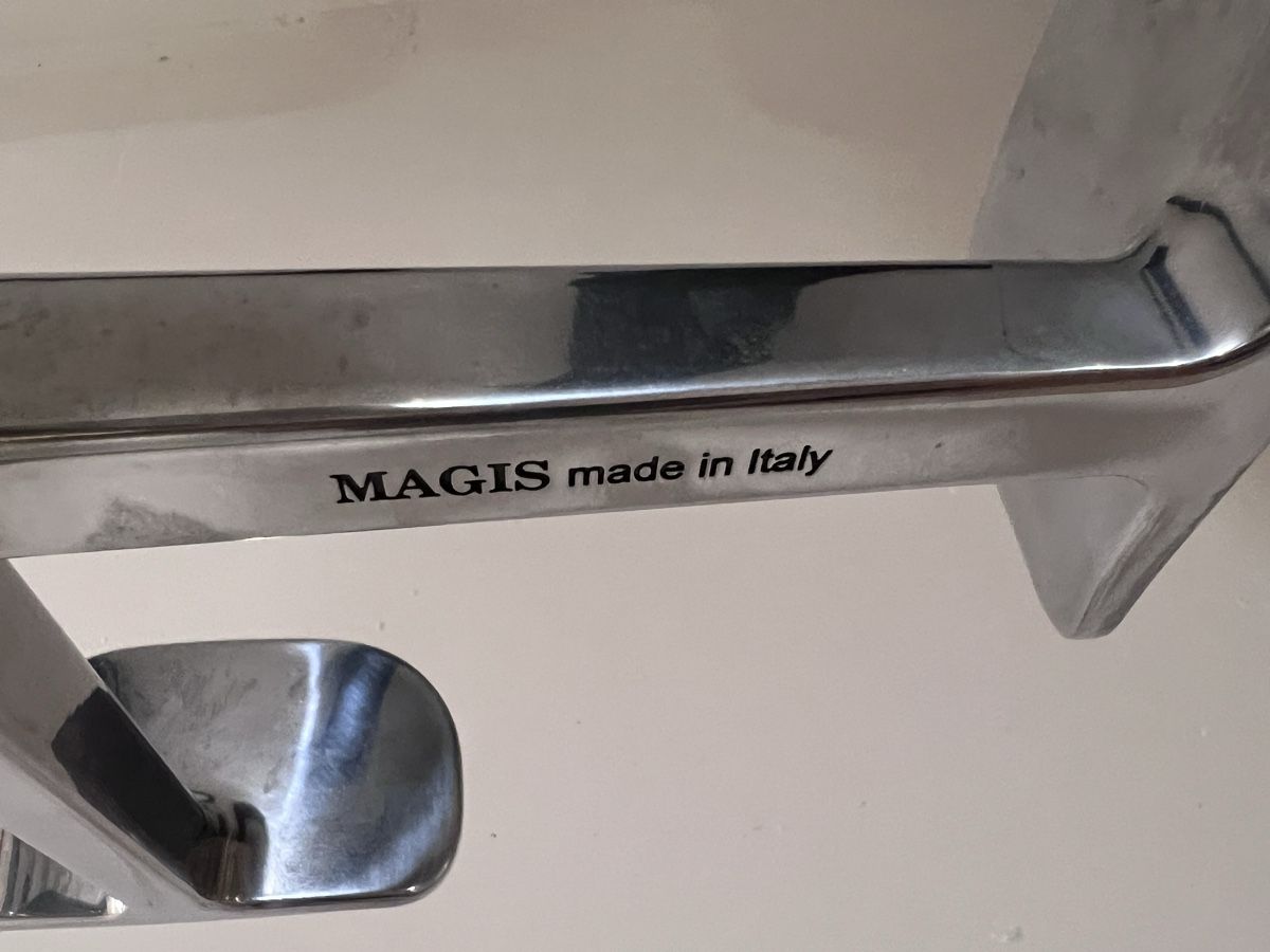 Garderobe: MAGIS Four Leaves Aluminium – Gebraucht aus Zürich von Tiimi_12 1