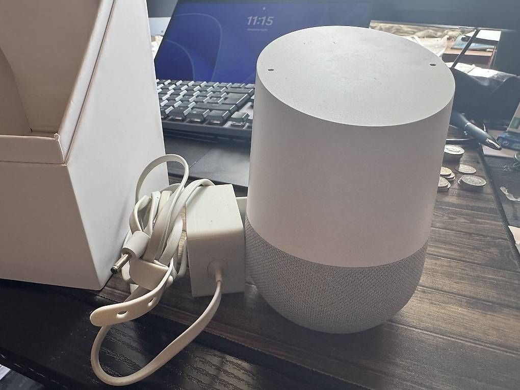 Casse acustiche: Google Home + boîte d'origine  – Usato da St-Imier venduto da raphael_hadorn 2