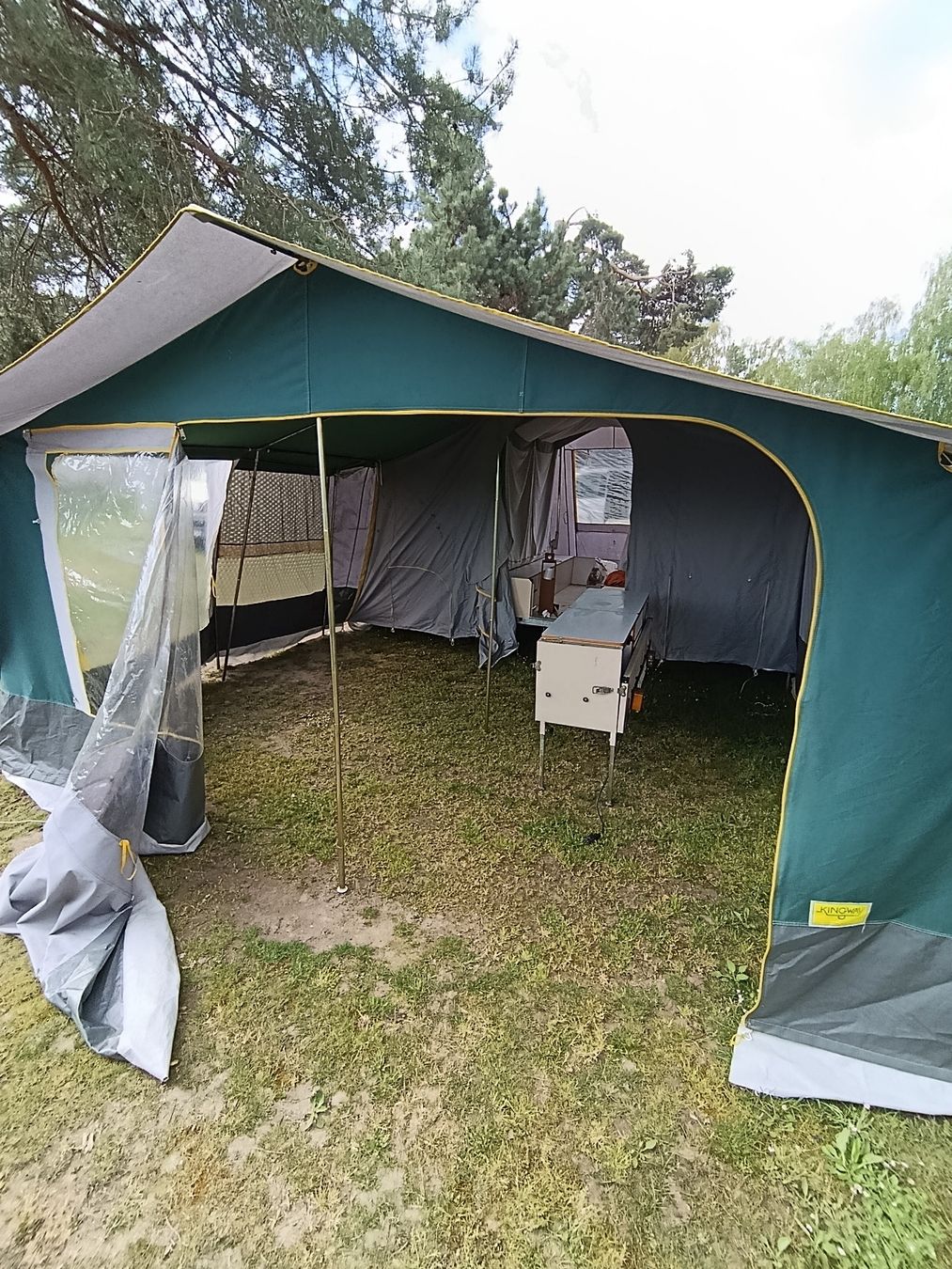 Camping Fahrzeuge: tente remorque – Gebraucht aus cormerod von dr.boost 3