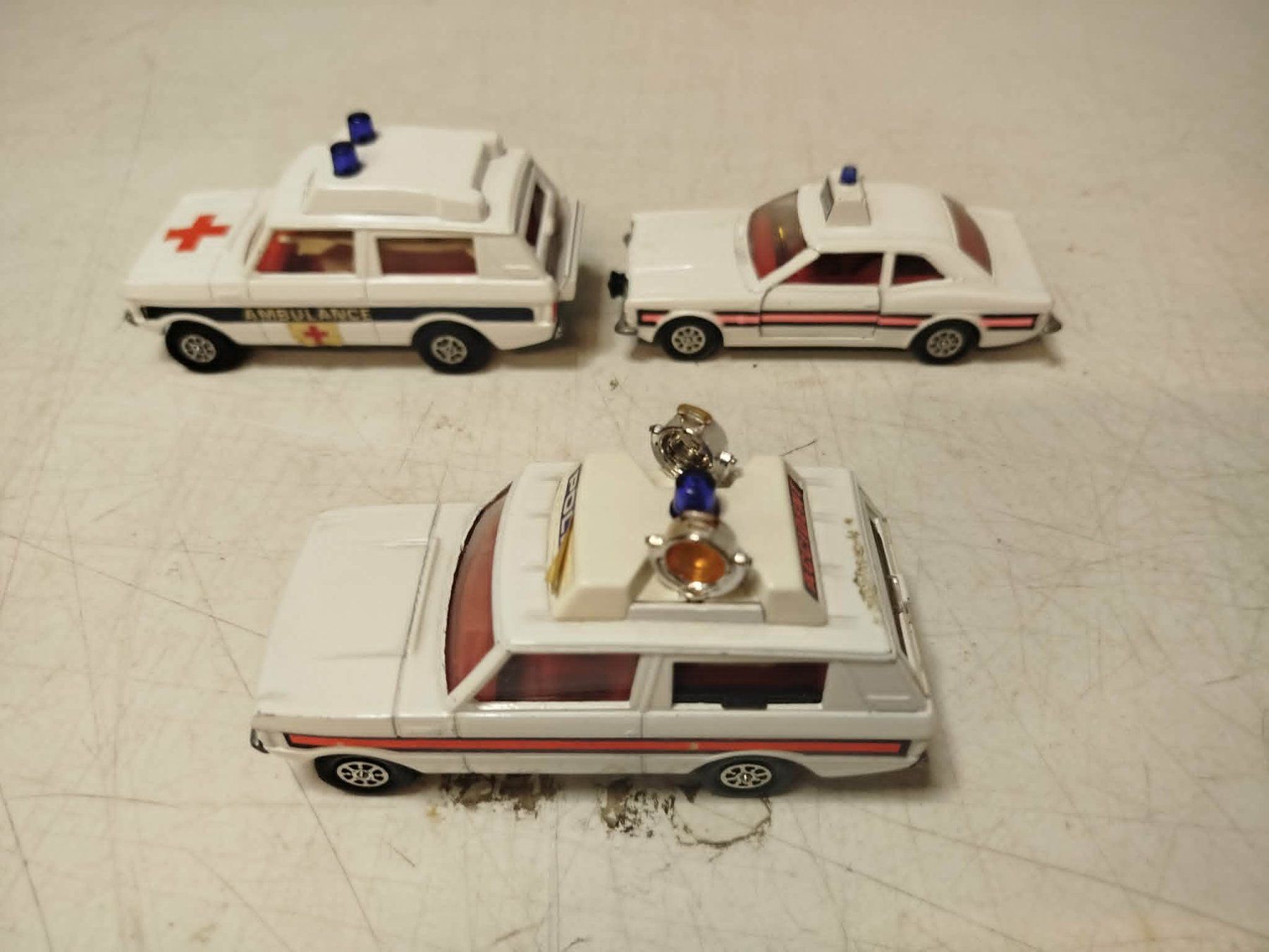 Corgi Toys Modellini d'auto: 3 X Corgi Toys – Usato da La Chaux-de-Fonds venduto da Emmaus2300CDF