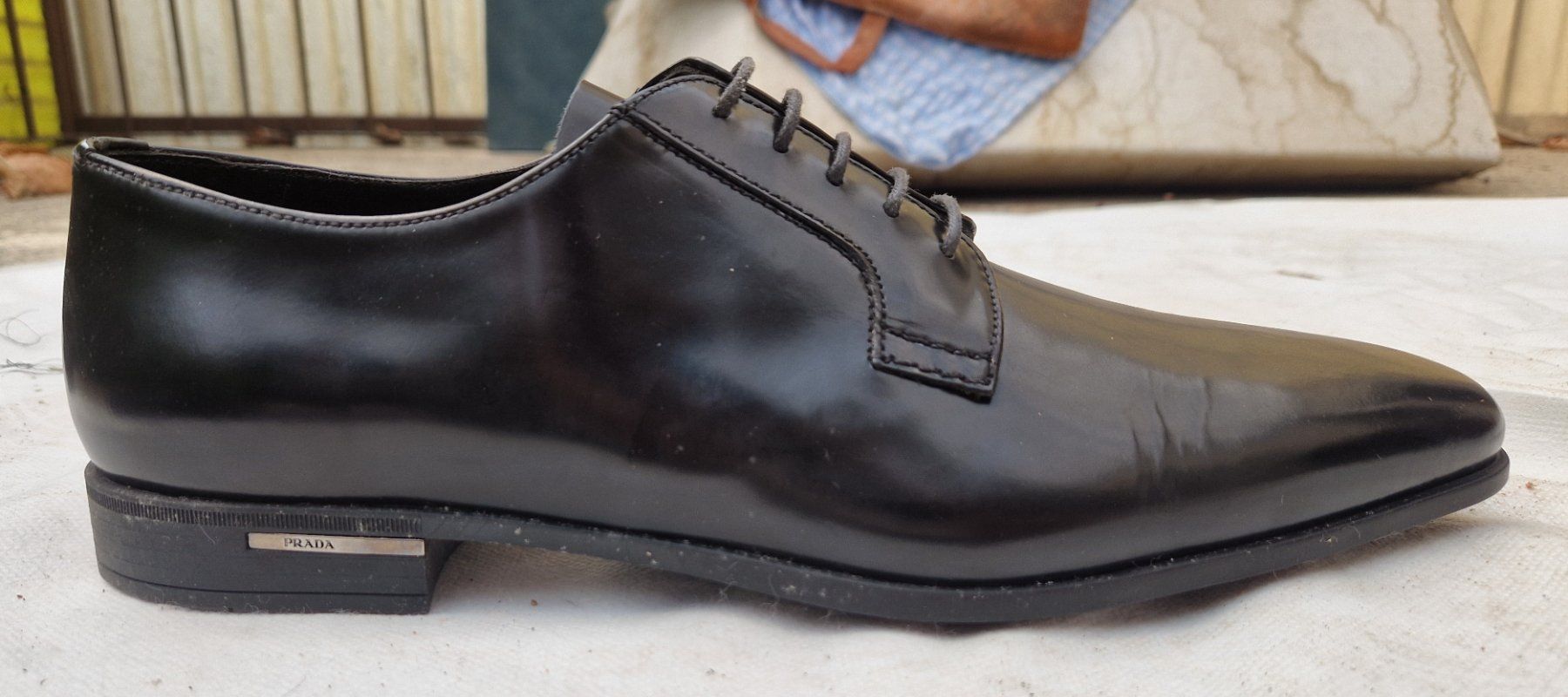 Prada Herrenschuhe: PRADA SCHÜRSCHUHE NEU GR.43 SCHWARZ – Neu und originalverpackt aus Bottighofen von menschenfamilie 2