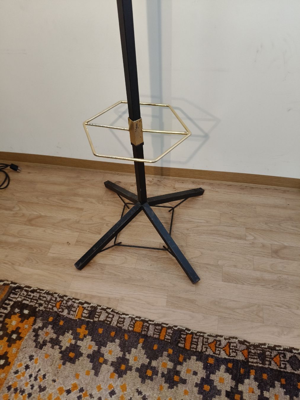 Guardaroba: Garderobe aus den 1950er-Jahr – Usato da Zwingen venduto da inf_2blh 3