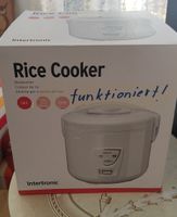 Cuiseur à riz Intertronic 1.8L 700W en parfait état!