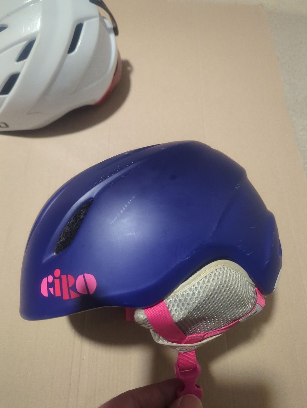 Giro Casques: 2x Giro Kinder Helm, Grösse S – D'occasion à Wauwil par MEC-NET 2