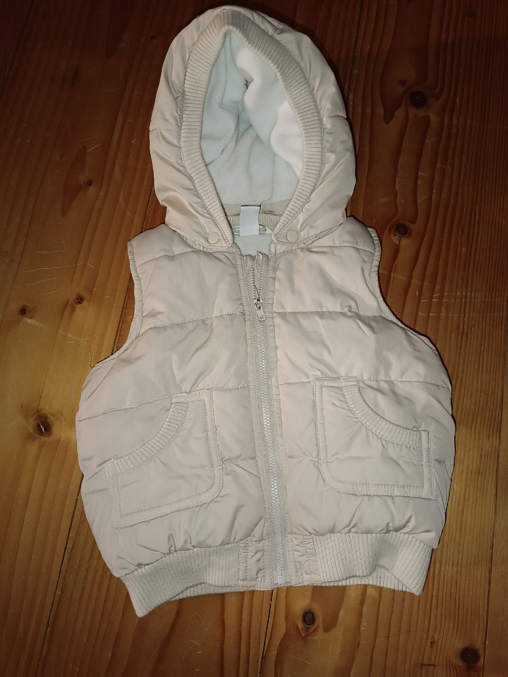 Kleiderpakete & -sets: Kleiderset Junge Gr. 80 – Gebraucht aus Näfels von ang_p78x 1