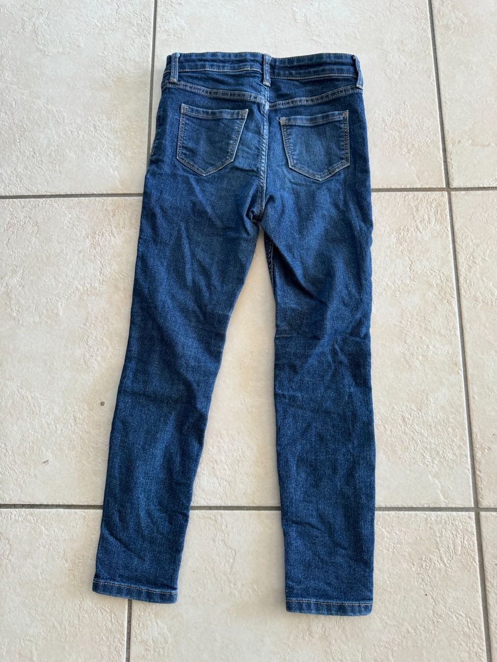 H&M Pantaloni: Jeanshose H&M 122 Mädchen – Usato da Kloten venduto da sab_khn2 1