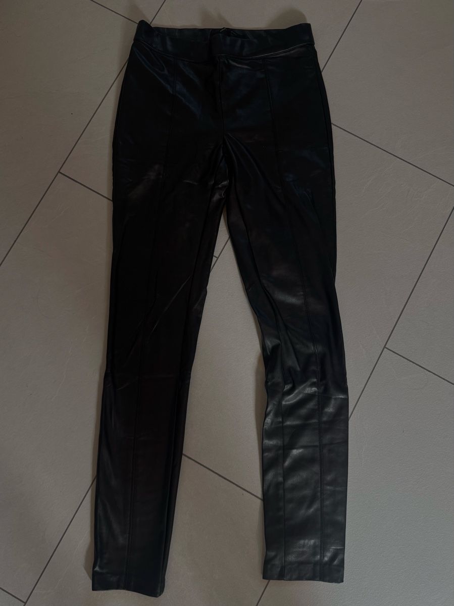Only Pantaloni: Skinny Lederhose – Usato da Regensdorf venduto da cfa_2j6l 2
