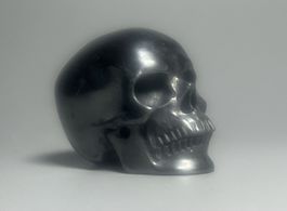 Totenkopf Skull aus Kristall (Hämatit) 12cm 2.5kg