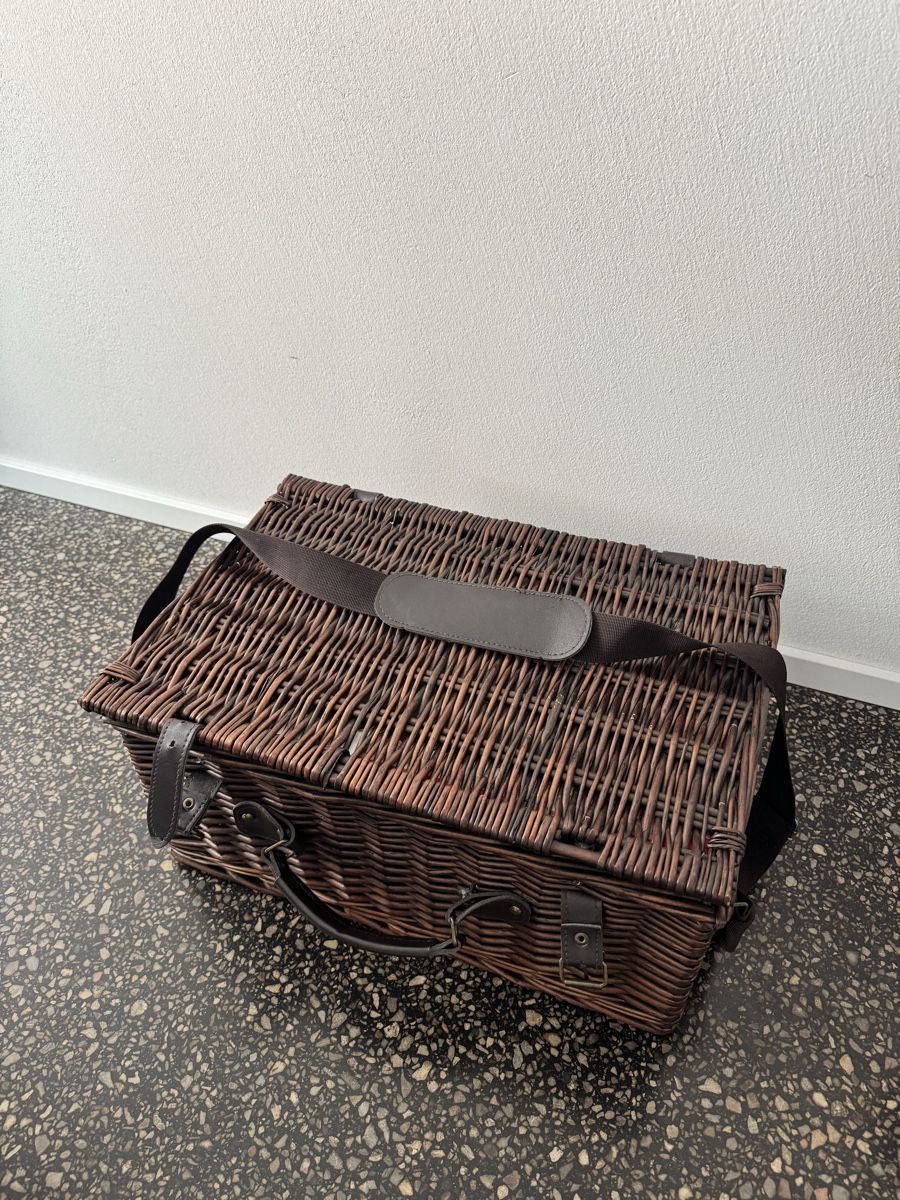 Altro per la casa: Picnic basket for 4 – Usato da Zürich venduto da gva_r9gs 1
