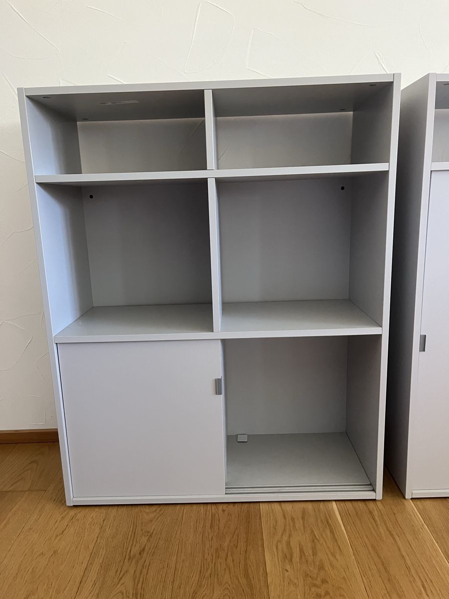 Ikea Regale: 2 graue Ikea Regale mit Schiebetüren, – Gebraucht aus Rifferswil von tin_xqr5 2