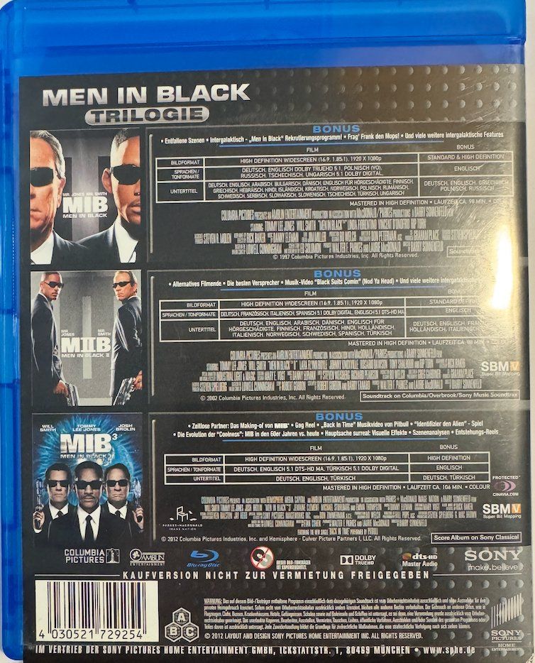 Tutti i DVDs: Blu-ray 3 Discs Set  MIB TRILOGY - MAN IN BLACK – Usato da Wisen venduto da gigisna 4
