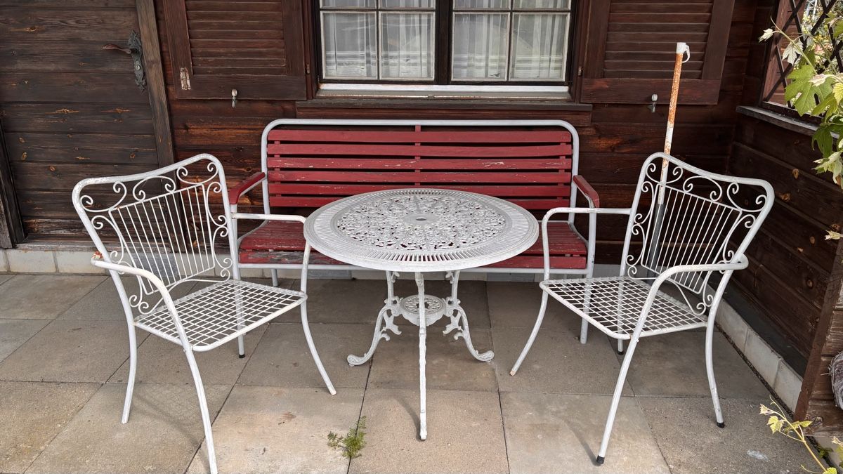 Tavoli: Gartentisch & 2 Stühle, Metall, Vintage Stil – Usato da Zug venduto da sim_959f