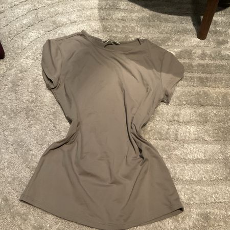 Chic H&M T-Shirt shirt