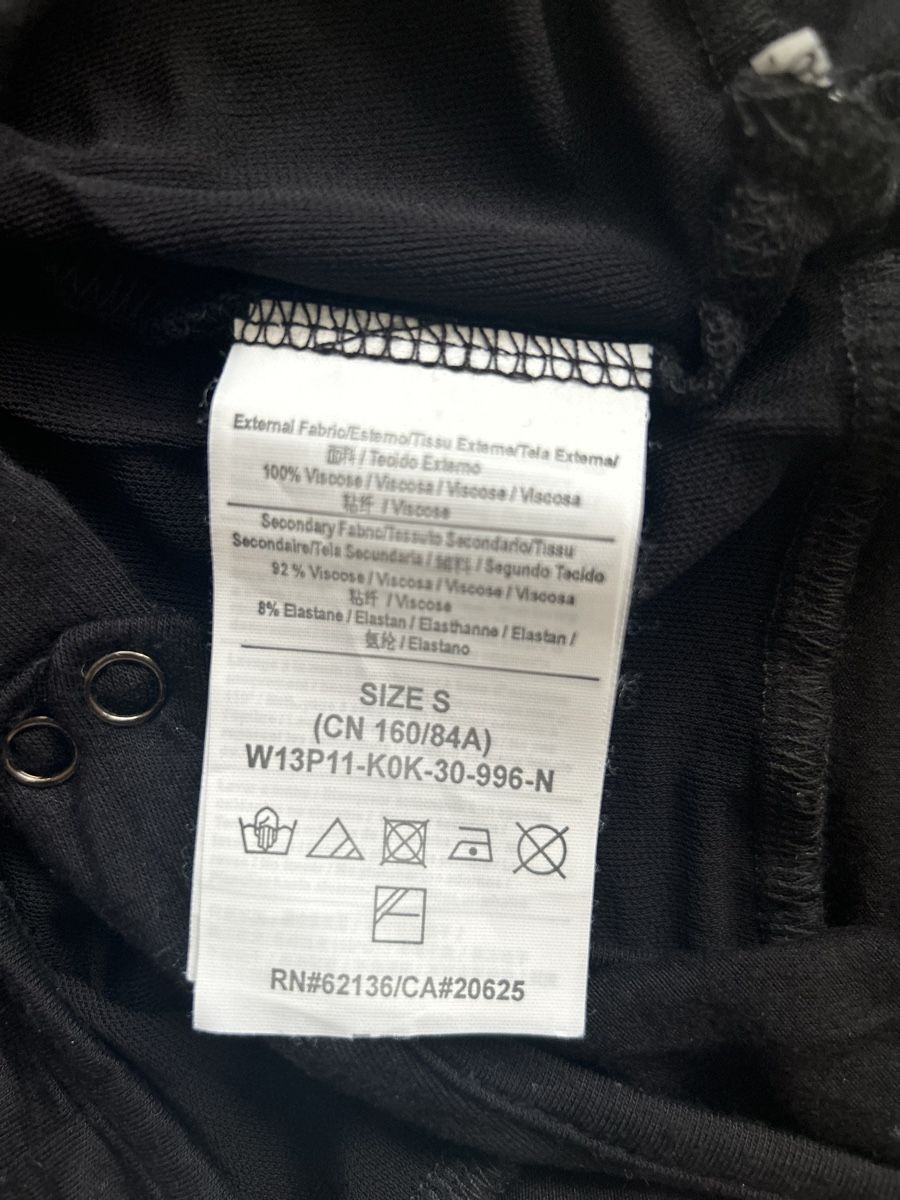 Guess T-shirt: Body GUESS taglia S – Nuovo (secondo la descrizione) da Locarno venduto da Matic04 6