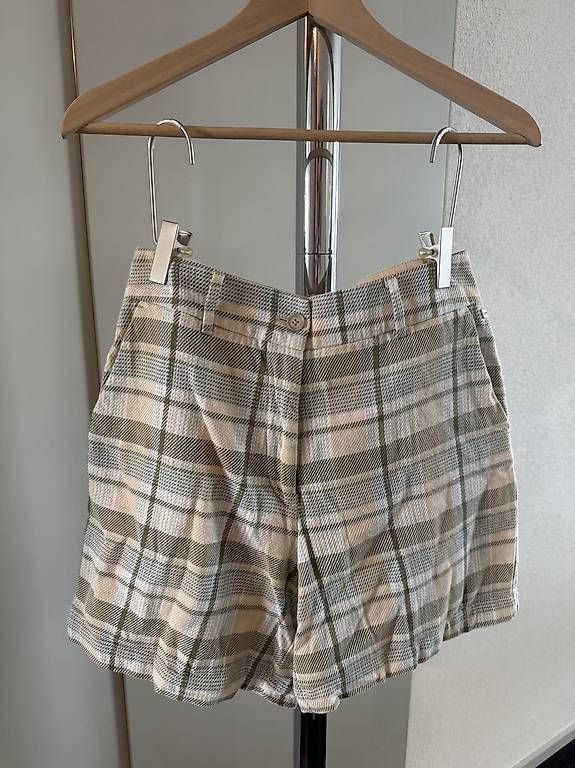 Pantalons: Neuwertige Marc o'Polo Short – D'occasion à Zürich par hoiliaaa 2