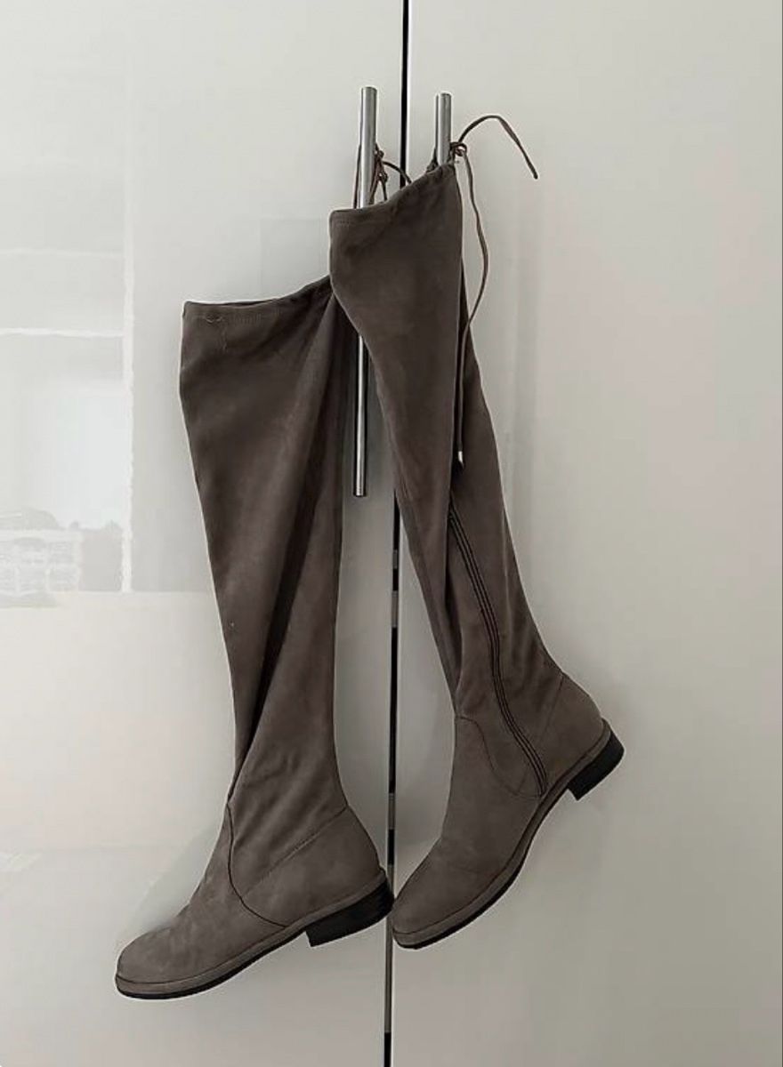 Chaussures femmes: Overknee-Stiefel – D'occasion à Dietikon par Mischi2167 1
