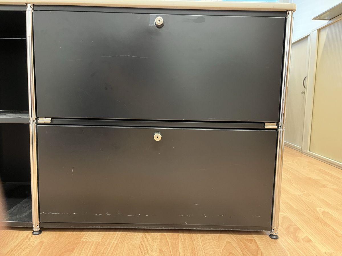 USM Cassettiere: Sideboard USM Haller schwarz  – Usato da Merenschwand venduto da atomicsigi 2
