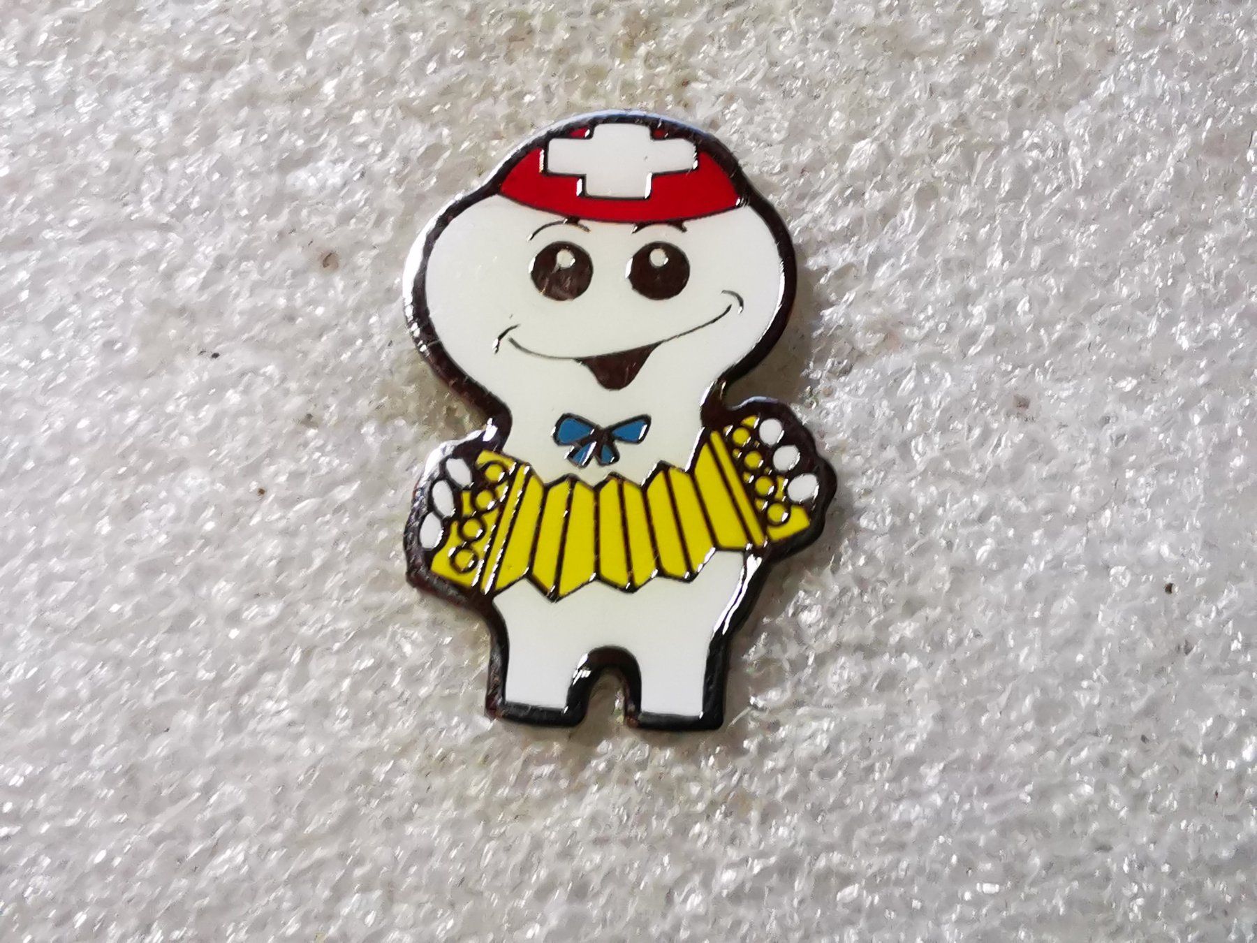 Placchette & Badge: Ansteckpin 85: Maga Bio – Usato da Oppligen venduto da Pin-Fall-Shop