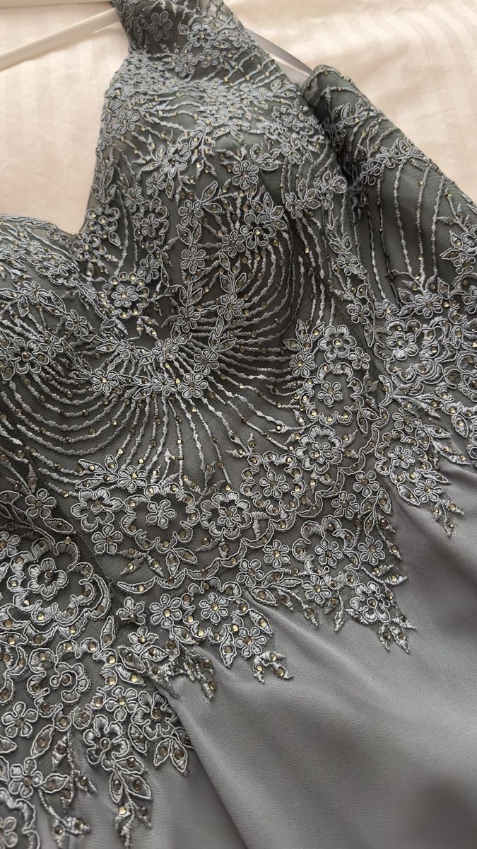 Robes: Ballkleid – Neuf (Voir description) à Zürich par KrisZH 2