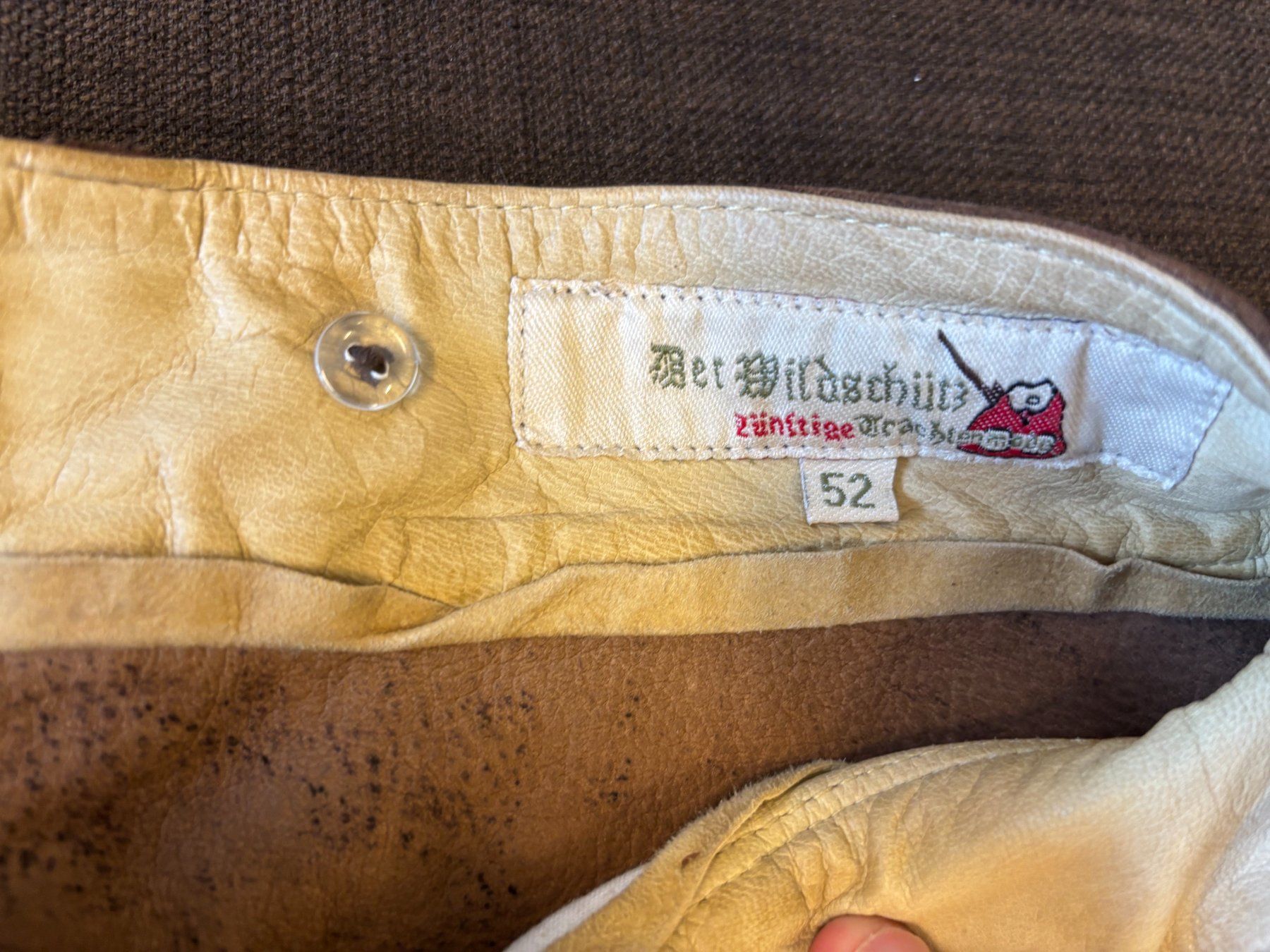 Pantalons: Der Wildschütz Lederhose Grösse 52 – D'occasion à Horw par Schwego 3
