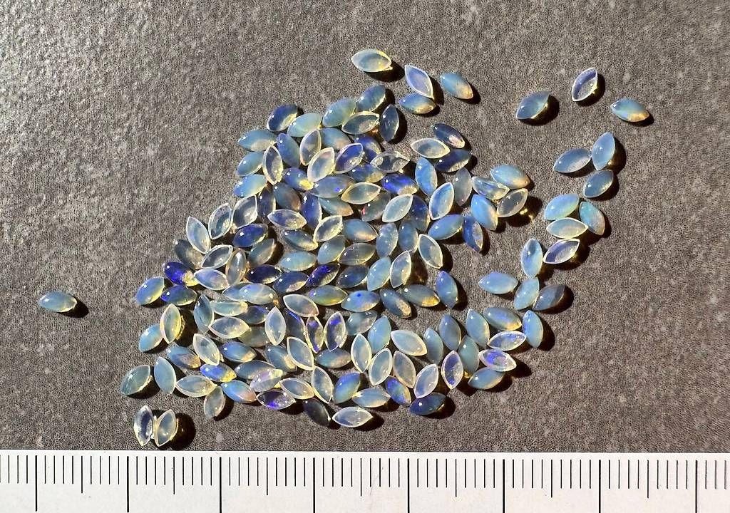 Fossilien: OPAL Cabochons aus Australien ECHT!!! top Farben/Glanz – Neu und originalverpackt aus Leuggern von gemshow 3