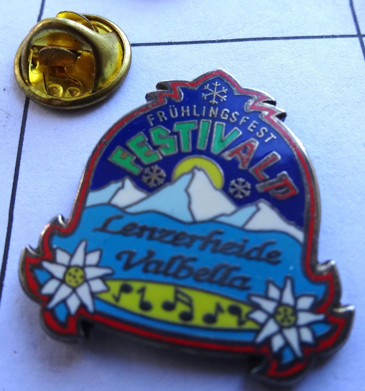 Plaketten & Abzeichen: Pin  Festiv ALP Lezerfieide  Valbella – Gebraucht aus Utzenstorf von BUtter81