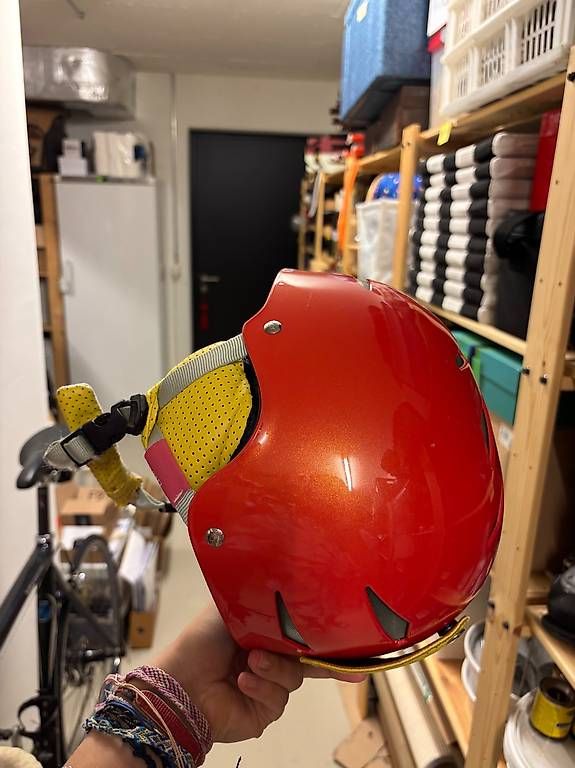 Caschi: Jugend Ski Helm – Usato da Meilen venduto da larakuppel 2