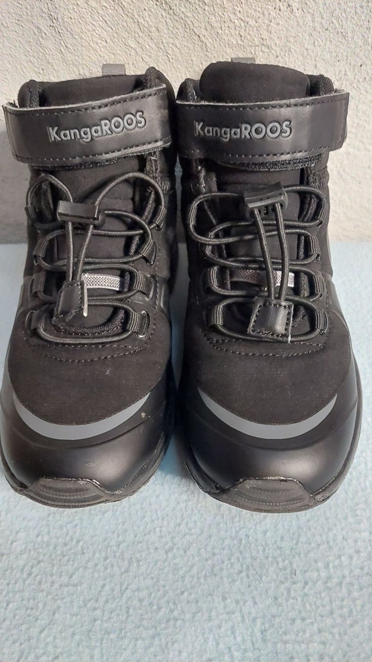 Schuhe für Jungen: Chaussures KangaRoos n°31 – Gebraucht aus marsens von gag03 4