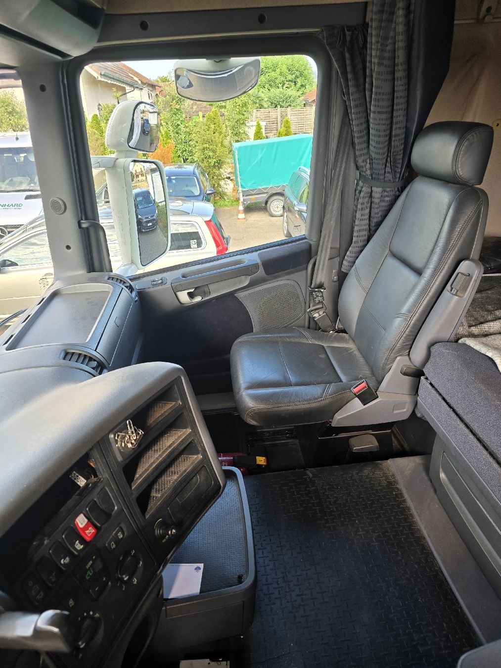 Scania Lastwagen: Scania R560 – Gebraucht aus Full-Reuenthal von swissthunder 4