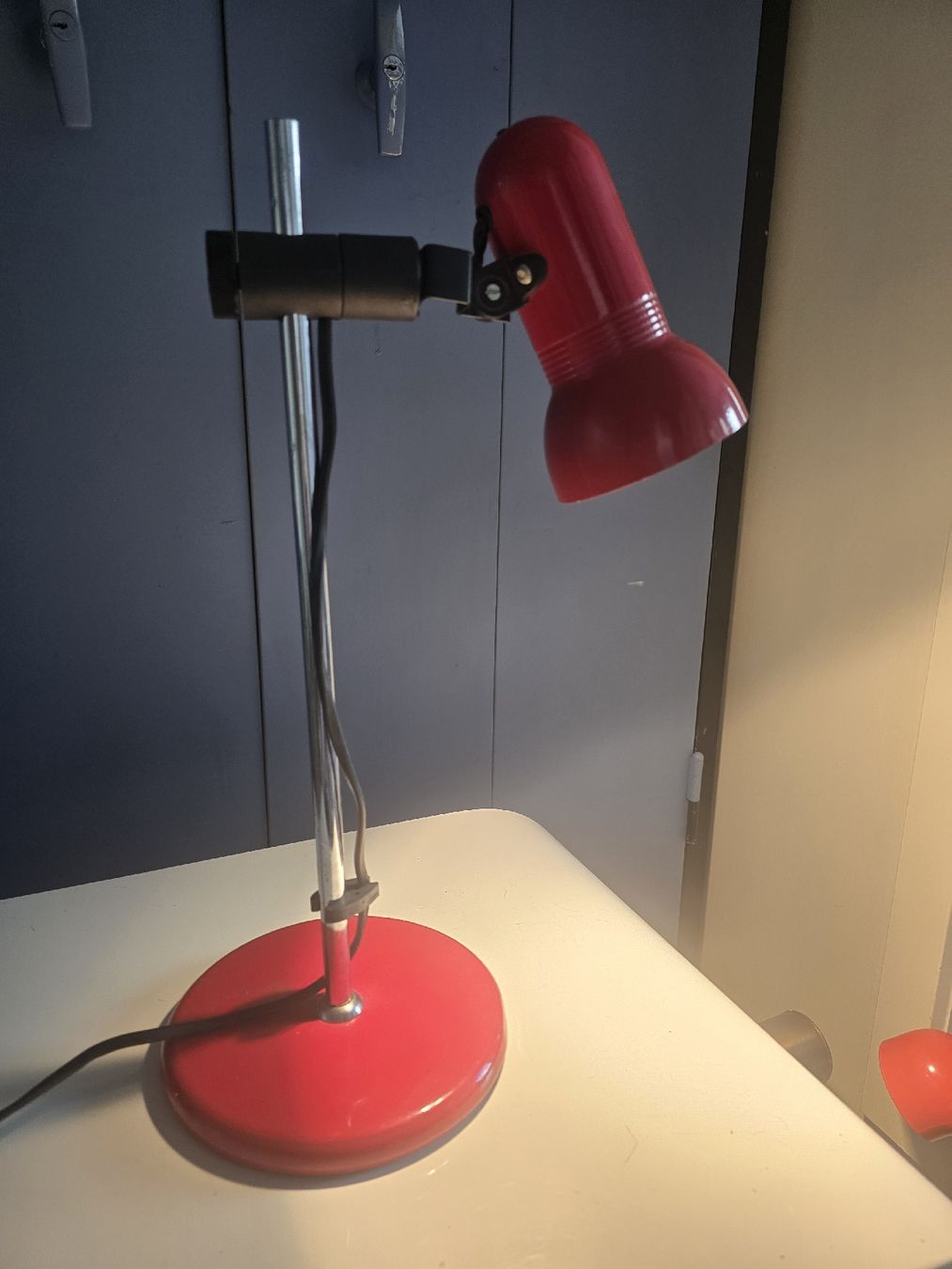 Lampade: vintage Spot – Usato da Biel/Bienne venduto da alexriveros2