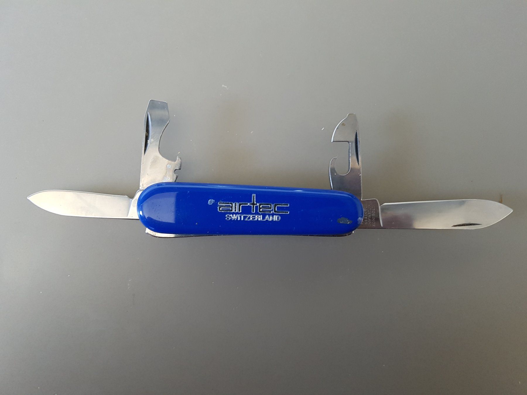 Victorinox Coltelli tascabile: Letzte Gelegenheit/  Sackmesser blau artec – Usato da Riehen venduto da robs2026
