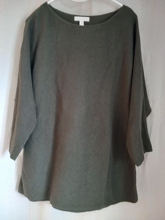 Pull vert kaki en tissu côtelé H&M