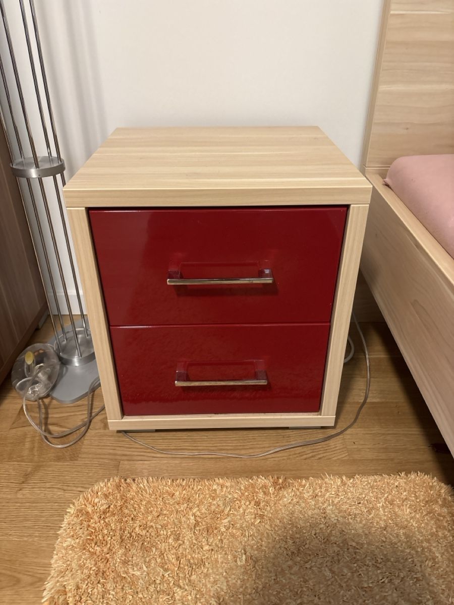 Lits: Bett mit Nachttisch – D'occasion à Winterthur par Pescheweber 1