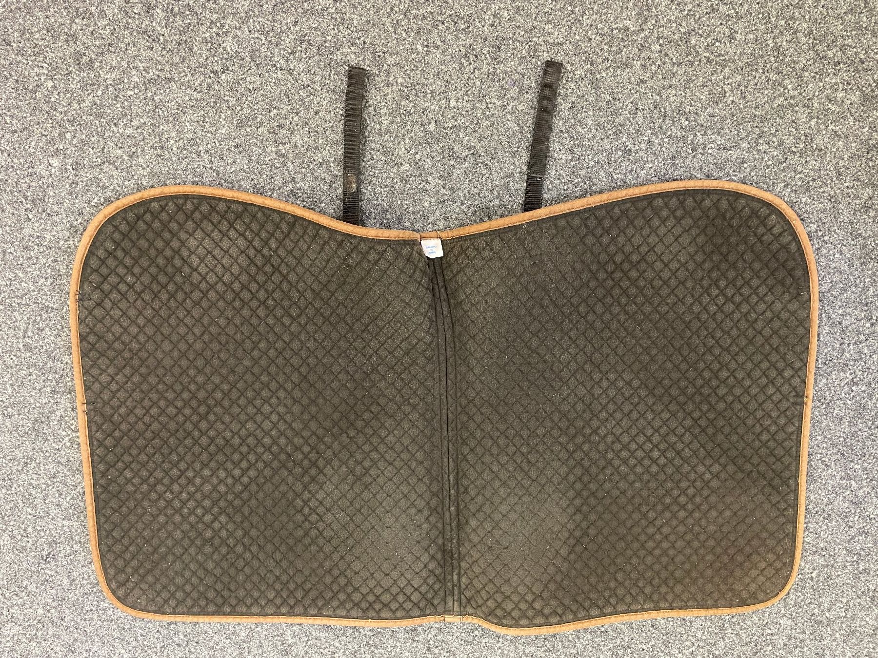 Coperte: EQuest Schabracke, Dressur, hellbraun – Usato da Grüt (Gossau ZH) venduto da ecirtaeb56 1