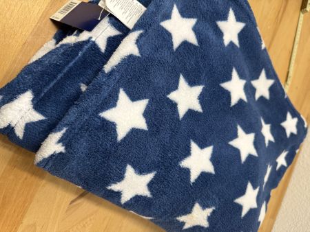 Neue schöne Kuscheldecke mit vielen Sternen ab 1.--