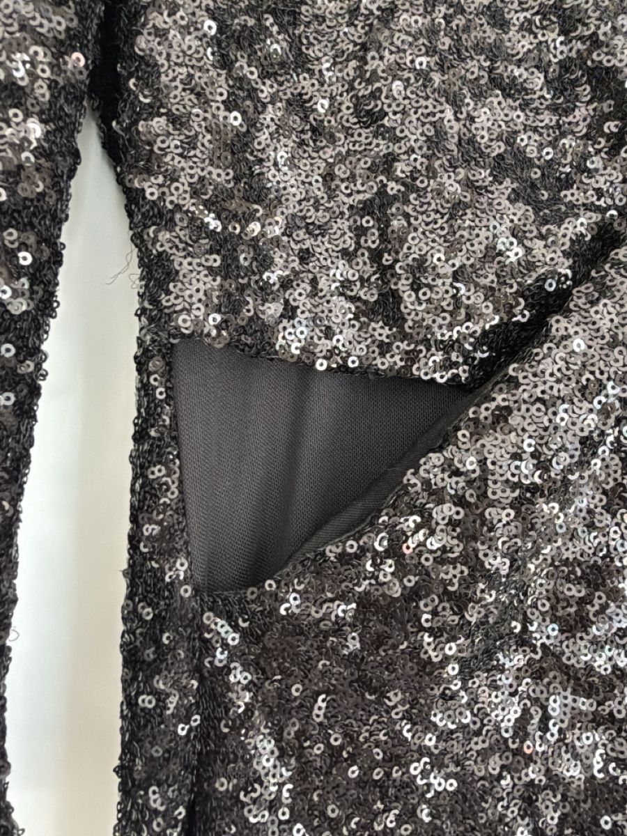 Vestiti: Fully lined black evening Dress – Usato da Stallikon venduto da RTagel 1